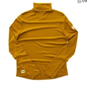 Tracksmith women's XL golden wool blend cowlneck long sleeve shirt base layer